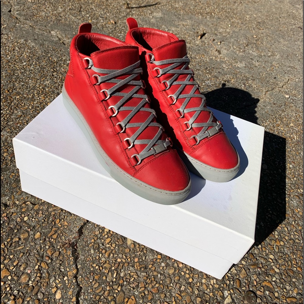 Authentic Balenciaga Arena sneakers sz 40